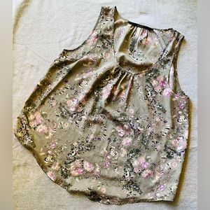 💜 Kensie Sleeveless Top 💜